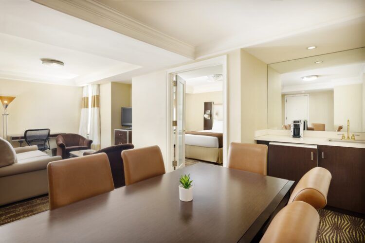 The New Yorker Hotel — photo 42 of 60